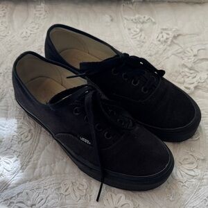 Vans Black Canvas Low-Top Sneakers
